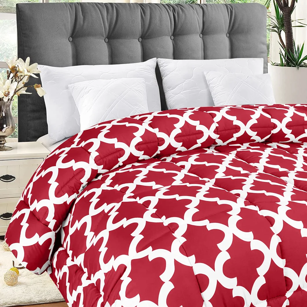 Bedding Comforter Duvet Insert - Quilted Comforter with Corner Tabs - Box Stitched Down Alternative Comforter (Queen, Quatrefoil Red)